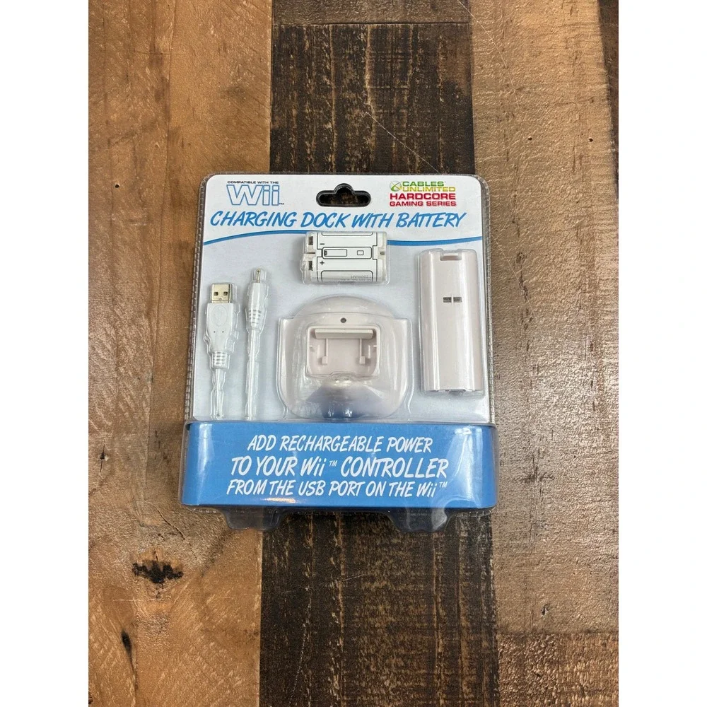Cables Unlimited Wii Charging Dock with 1200mAh Battery GAM-2600 White New